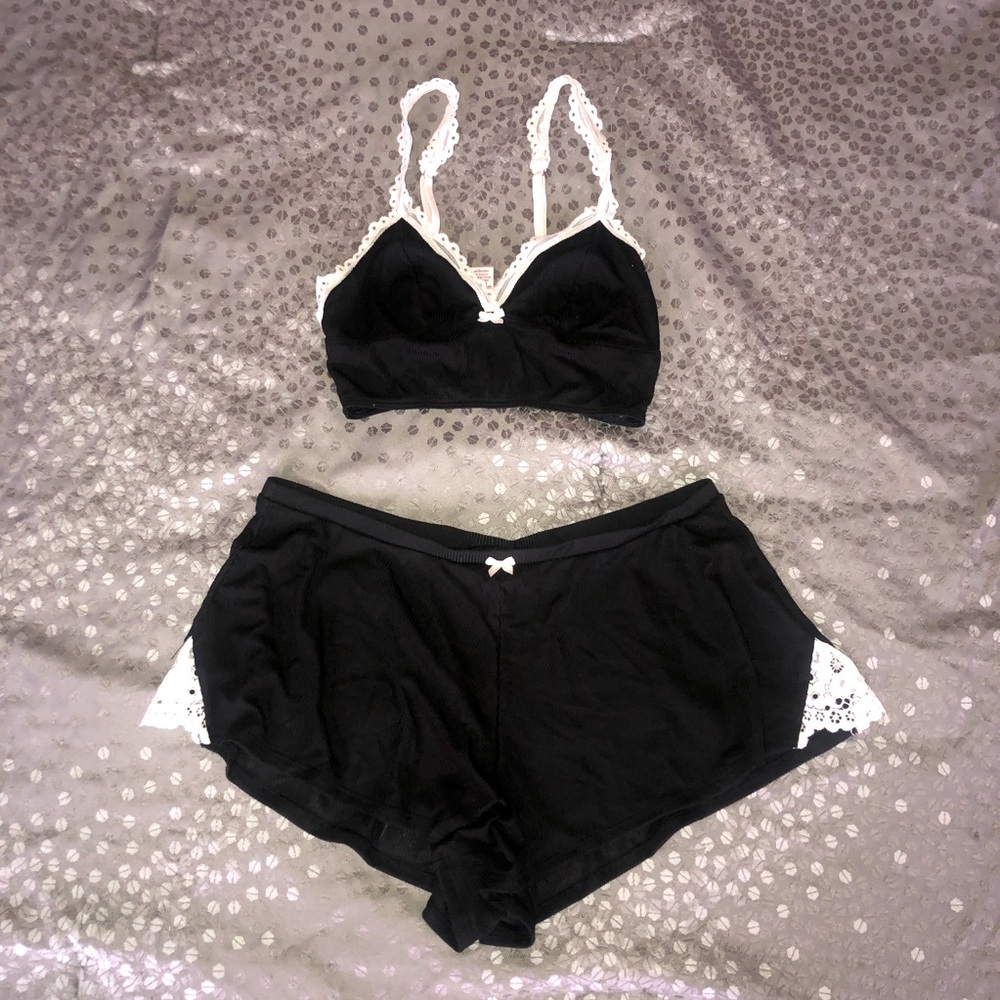 Victoria’s Secret Sexy Sleep Set
